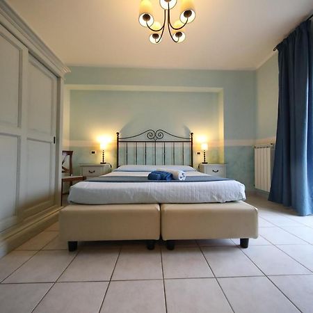Le Terrazze B&B フォルミア エクステリア 写真