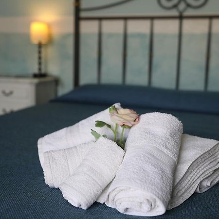 Le Terrazze B&B フォルミア エクステリア 写真