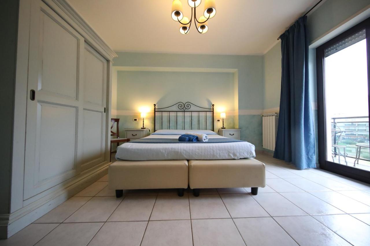 Le Terrazze B&B フォルミア エクステリア 写真