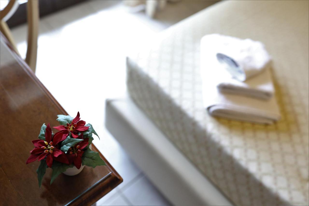 Le Terrazze B&B フォルミア エクステリア 写真