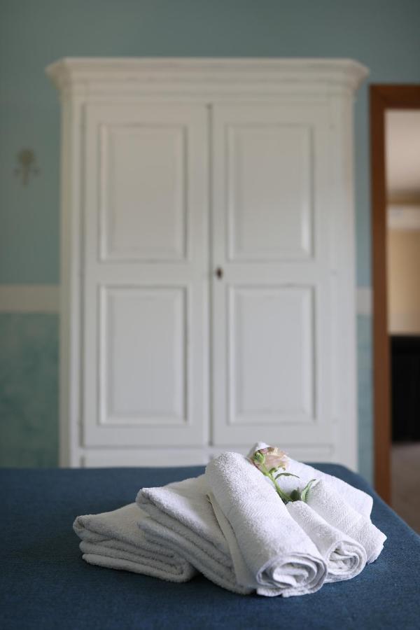 Le Terrazze B&B フォルミア エクステリア 写真